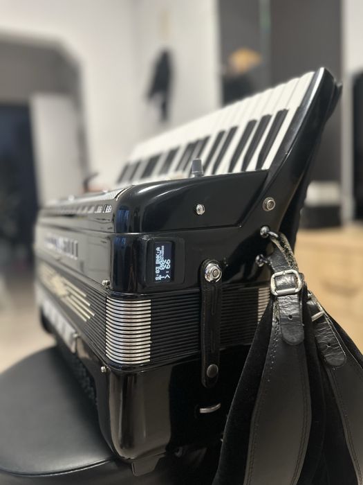 Acordeon midi Crucianelli (italian)