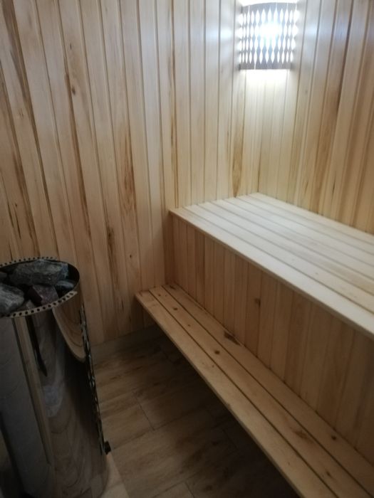 Столяр плотник. Электрик.