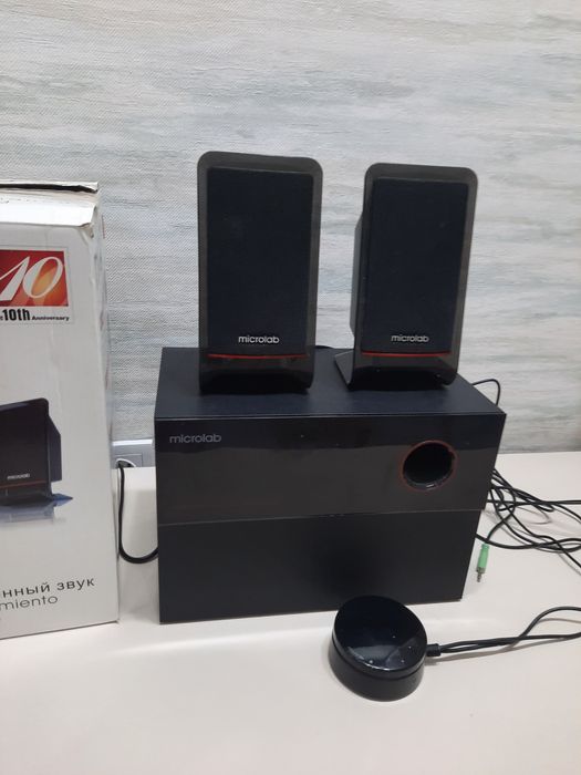 Усилитель с двумя колонками