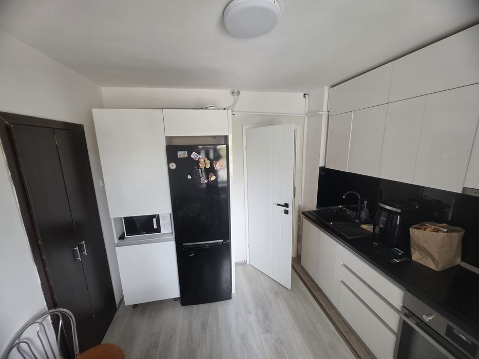 Apartament 4 camere, bvd. Nicolae Titulescu - DECOMANDAT