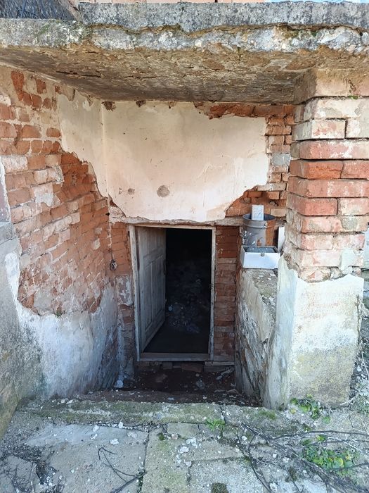 Продава се къща в град Тръстеник