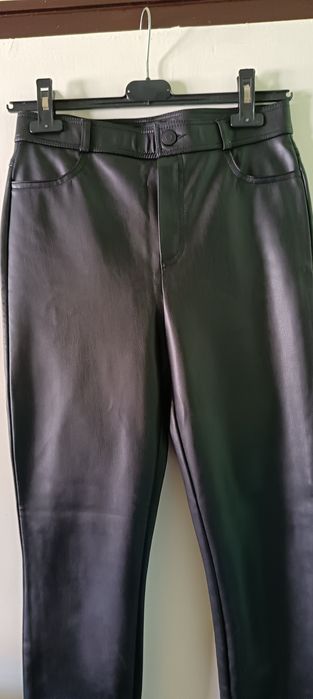 Дамски кожен панталон на "Зара"