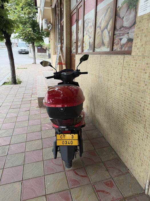Vând scuter electric ZTECH fara permis