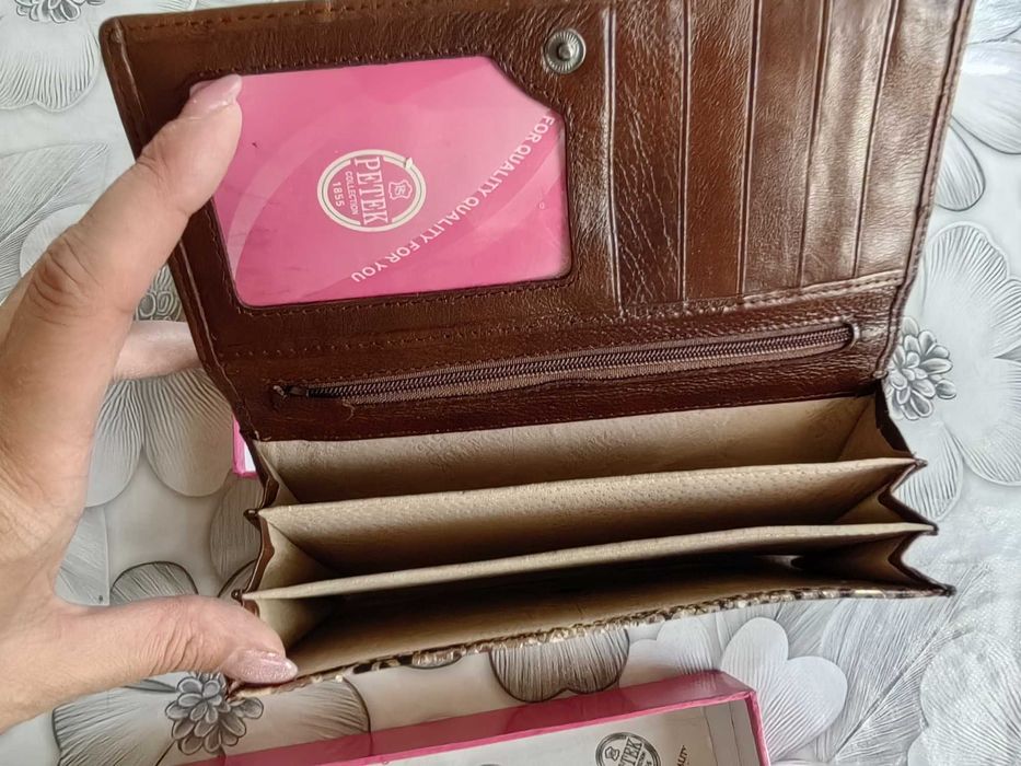 Кошелёк женский.