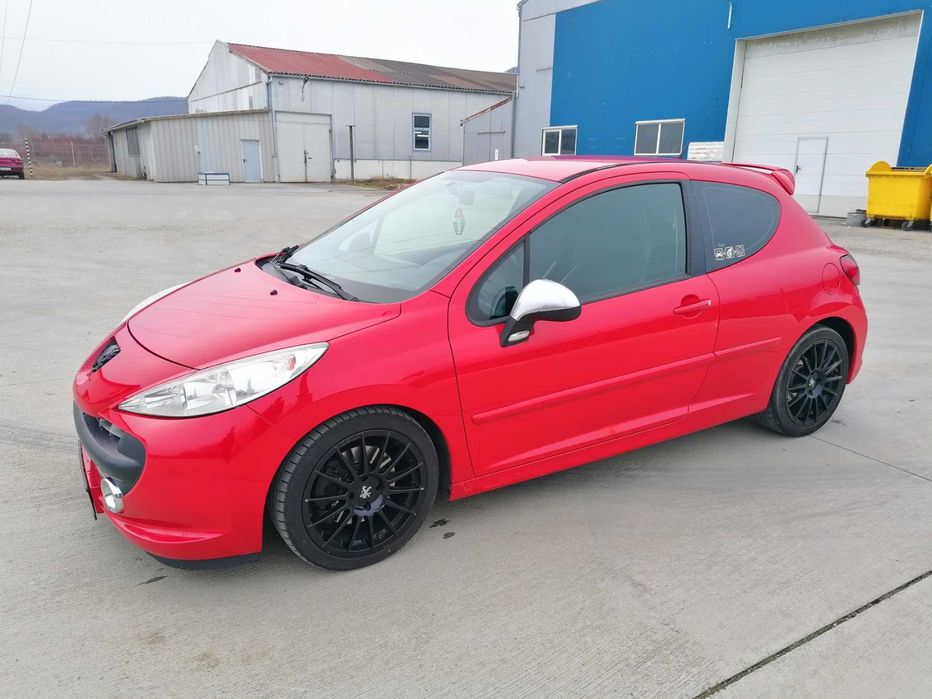 Peugeot 207 RC (GTi) - 1.6 turbo - 174 CP