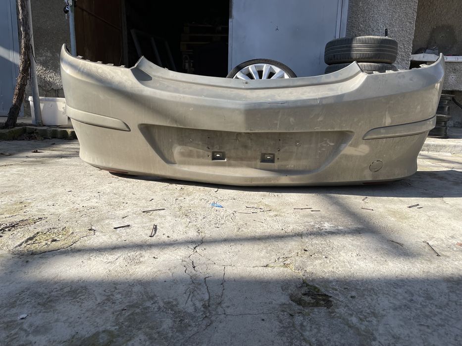 Задна броня за Опел Астра кабрио