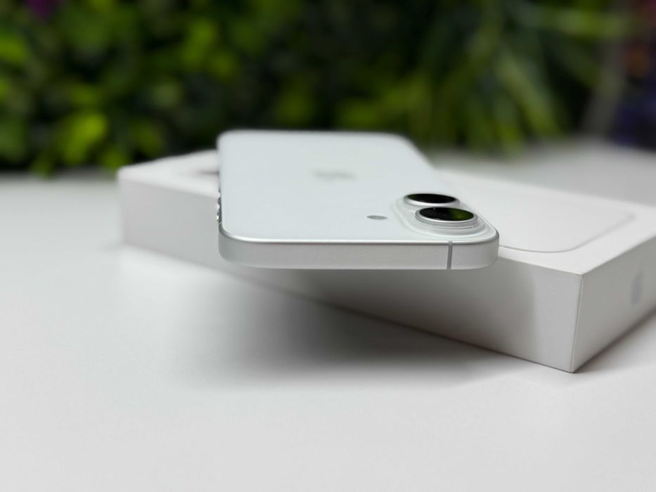 ! Като НоВо ! iPhone 16 128GB 100% 3г Гаранция