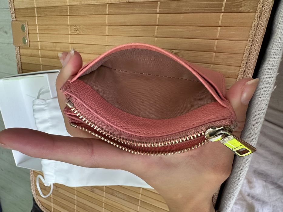 Дамско портмоне кардхолдър furla