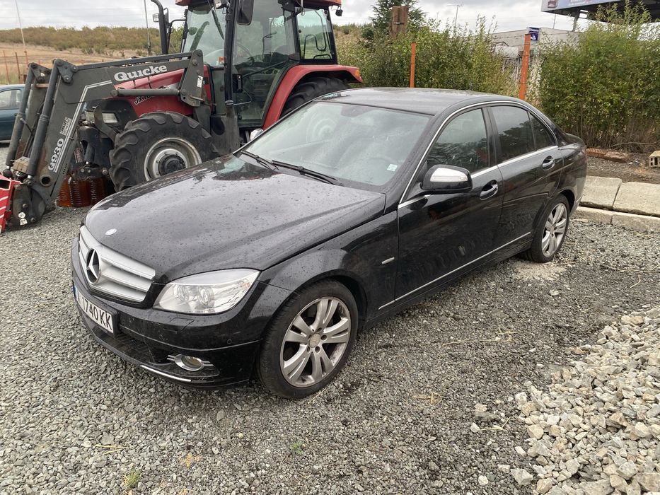 Мерцедес w204 c320 4 matic 2007g