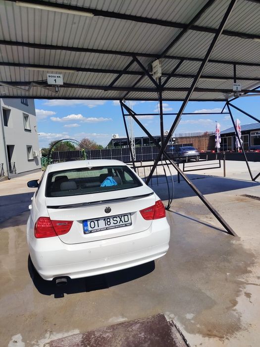 Doar vând BMW 1.6 benzina