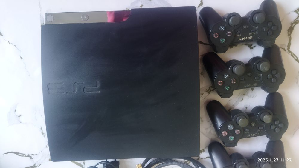 Плаштейшын 3 сатылады 15ойын бар 4 джостик