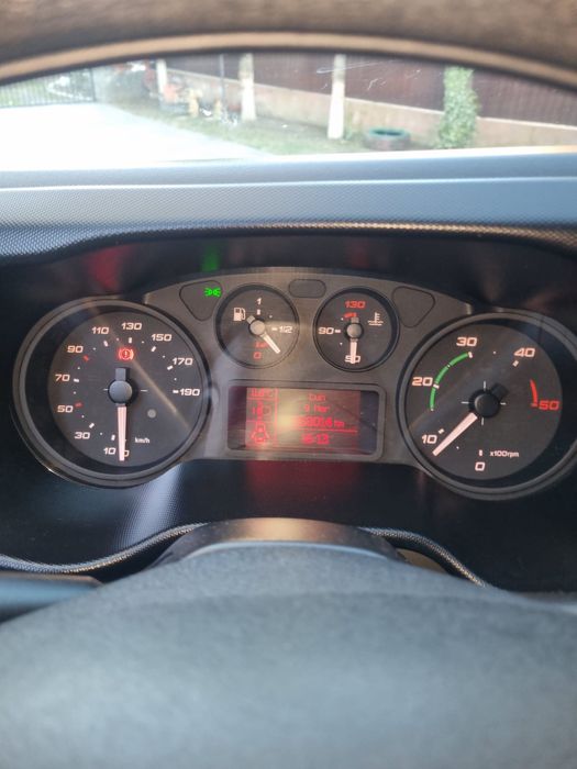 Iveco Daily 35C17,Prelata cu inaltime reglabila