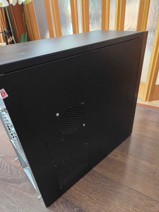 Компютър стационарен