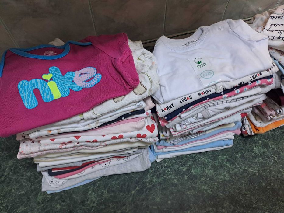 Pentru bebe bady si costumase