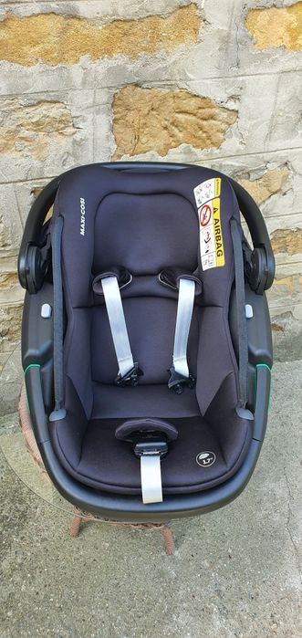 Maxi Cosi Coral 360 + база Family Fix 360