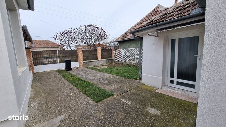 Casa in Curtici