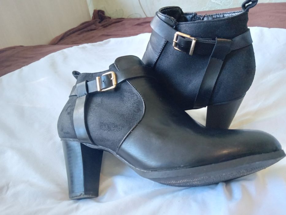 Ботинки женские , продам . СРОЧНО!