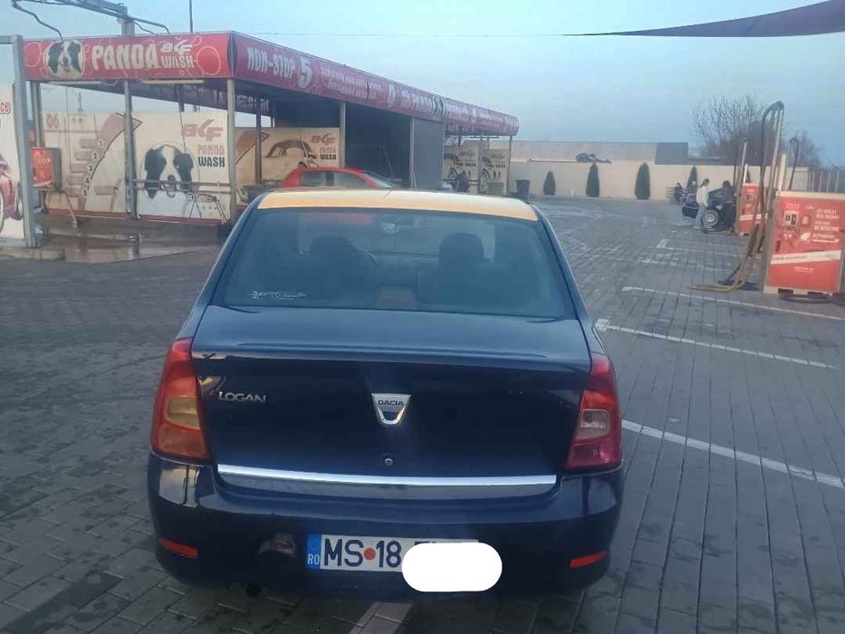 Vând Logan an 2011 benzină+ gpl