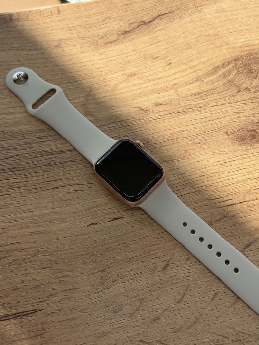 Apple Watch SE 40 mm | iStatus