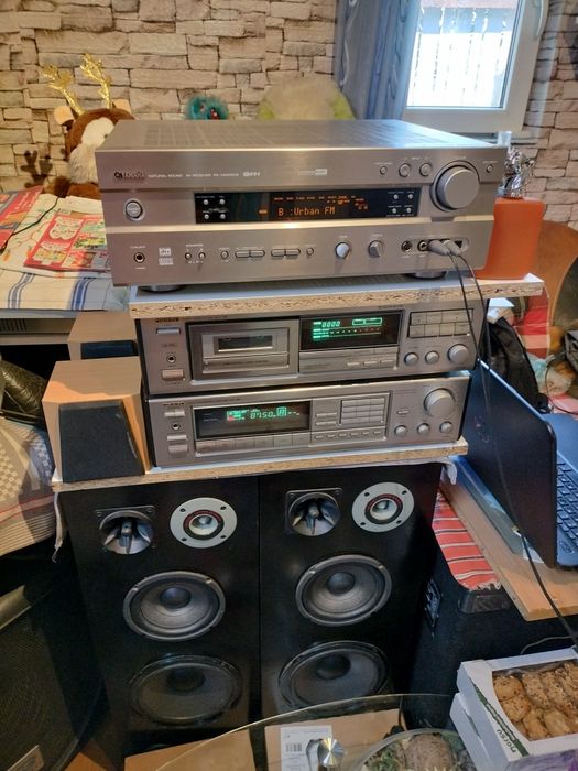Amplificatoare diverse audio / Boxe  / sisteme audio