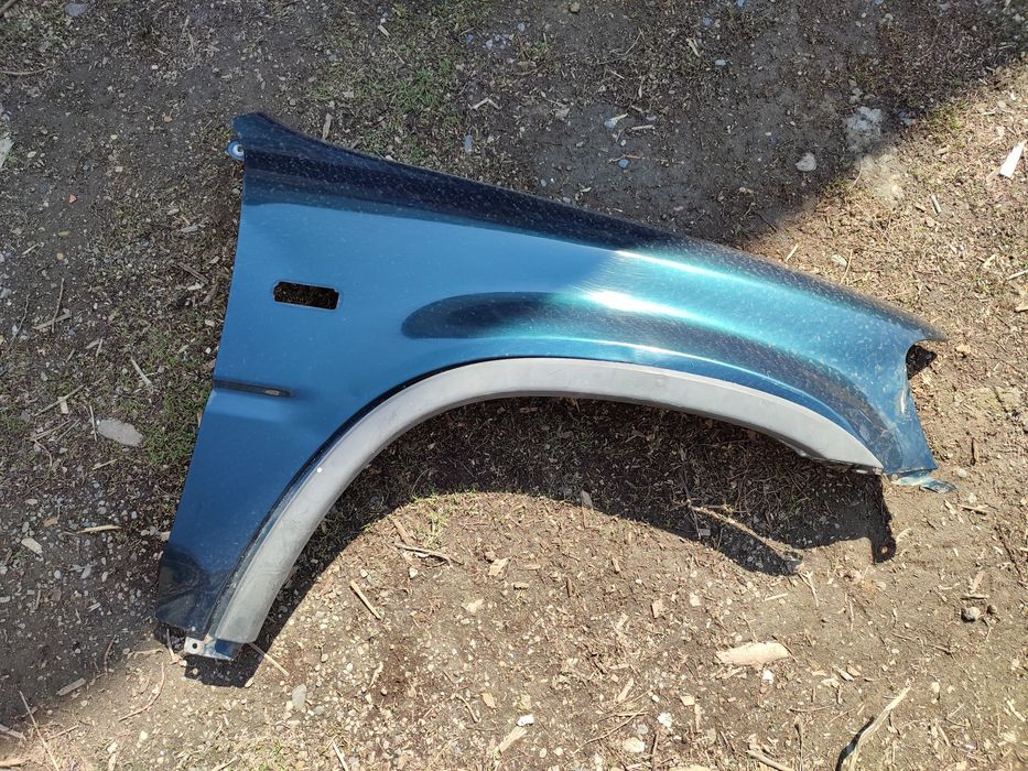 Крыло правое на Honda CR-V
