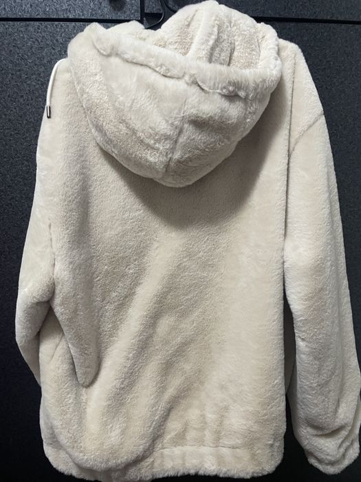 Пухкаво палтенце Бершка