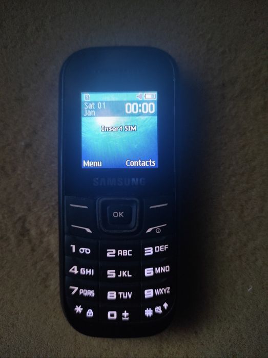 Работещи телефони.без зарядни последните два са за батерия