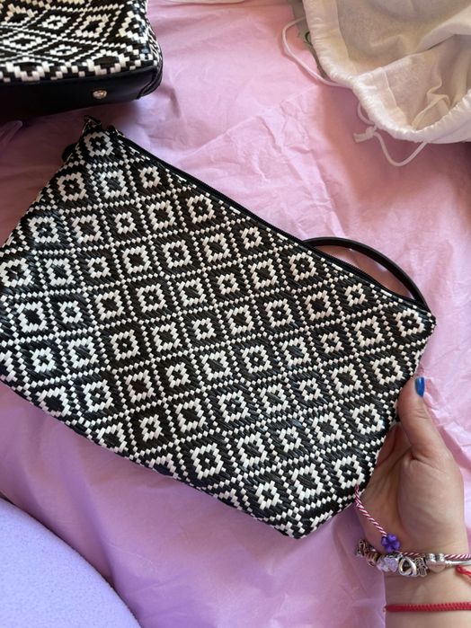 Дамски чанти оригинални guess и още