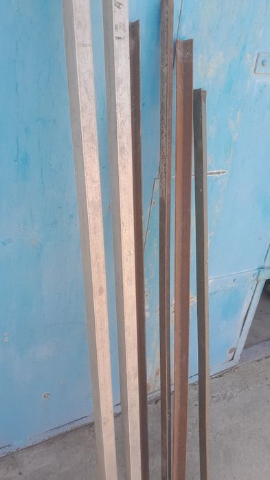 Уголок  железные советский