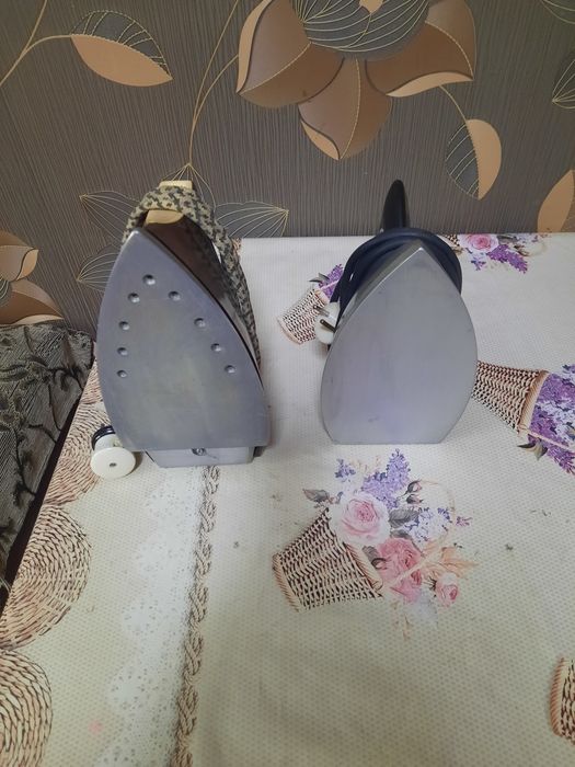 Продам утюги СССР