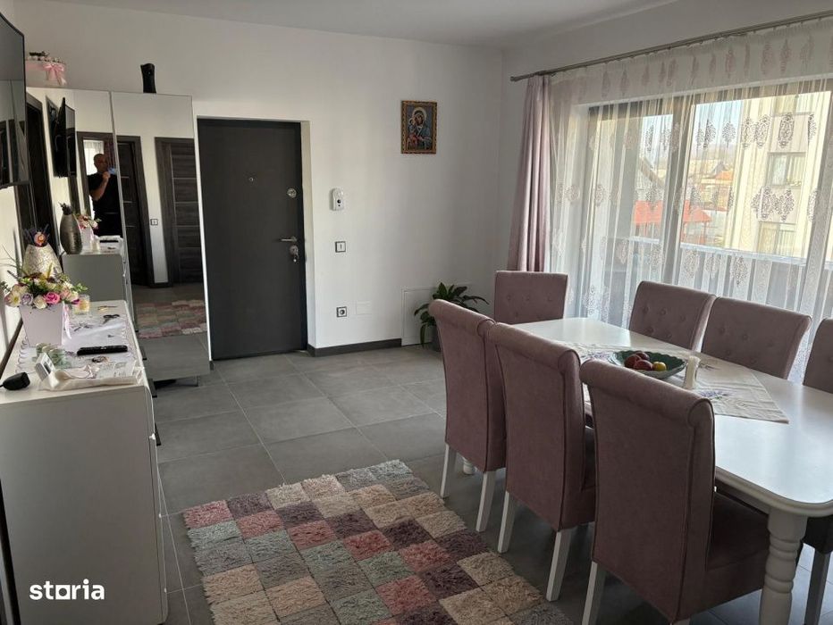 Apartament 3 camere, mobilat utilat la intrare in Apahida — fotografia 3