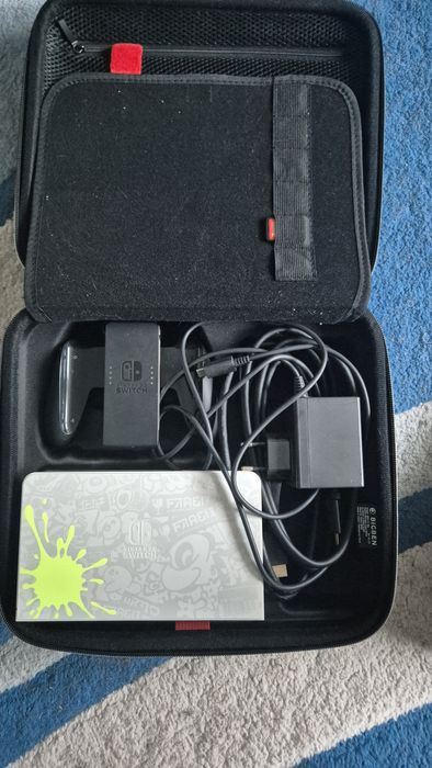 Nintendo Switch OLED Splatoon edition + 3 Игрри