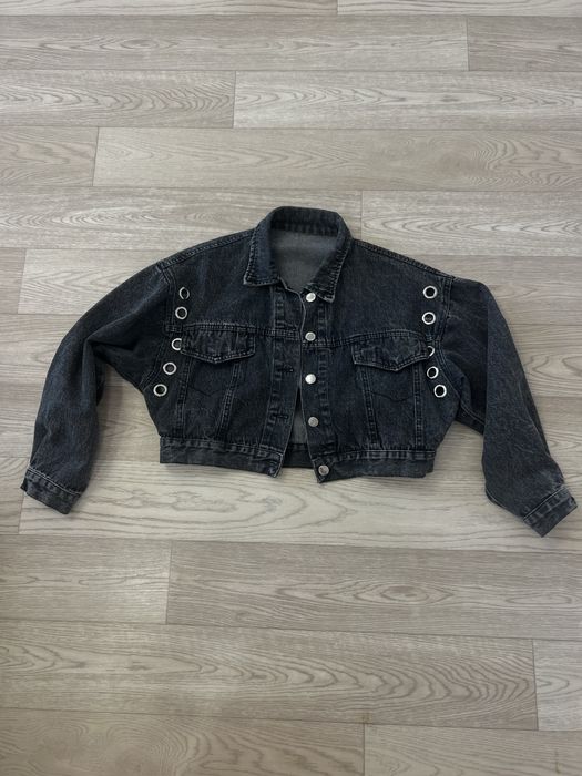 Продам укороченную джинсовку