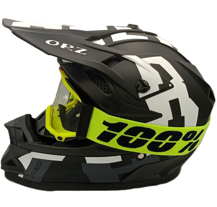 Детско юношеска кросова каска с очила комплект