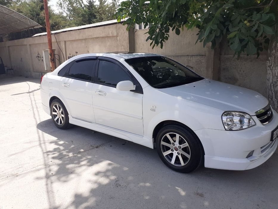 Продаётся ласетти своя