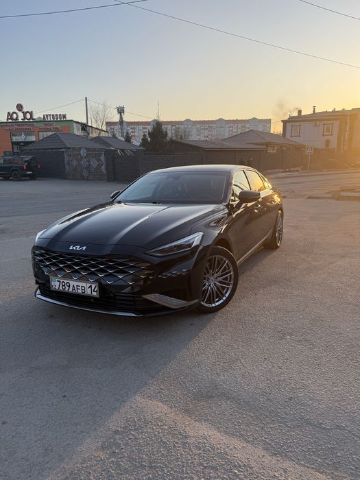 KIA K8 2021 года