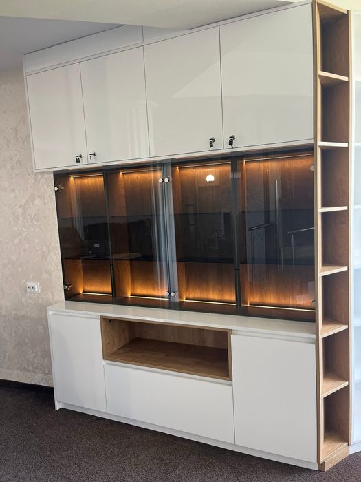 Кухни и мебели по поръчка от боядисан МДФ,МАСИВ,ПДЧ от МЕБЕЛИ РУСЕВ