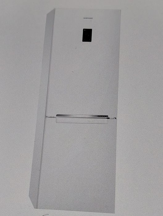 Холодильник Samsung