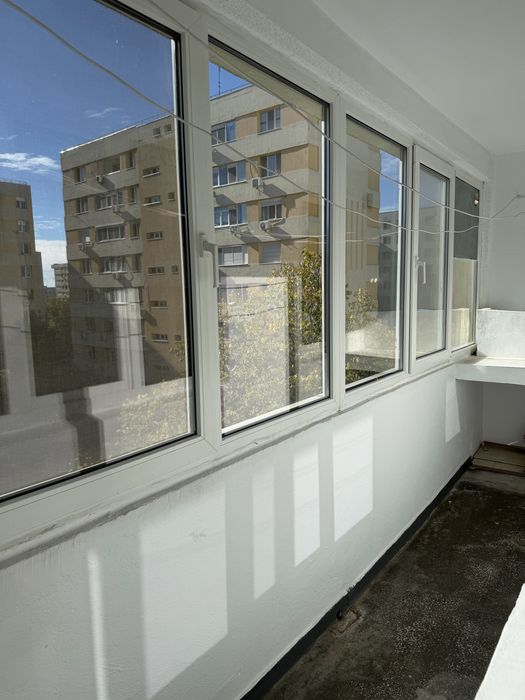 Vand apartament 3 camere, sos Colentina, Bucucresti, etaj 6