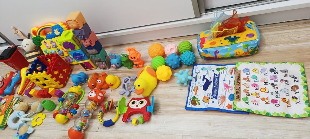 Jucărie pentru bebeluși