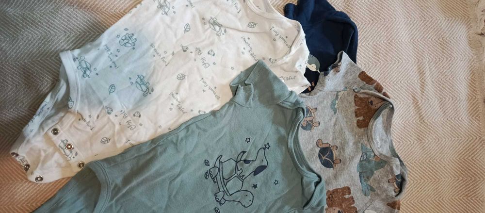 Боди carters 6-9 мес