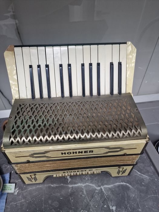Acordeon hohner student