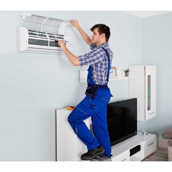 Установка, ремонт, чистка кондиционеров и монтаж труб
