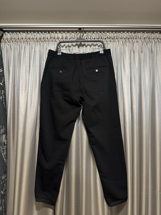 Модерен мъжки панталон