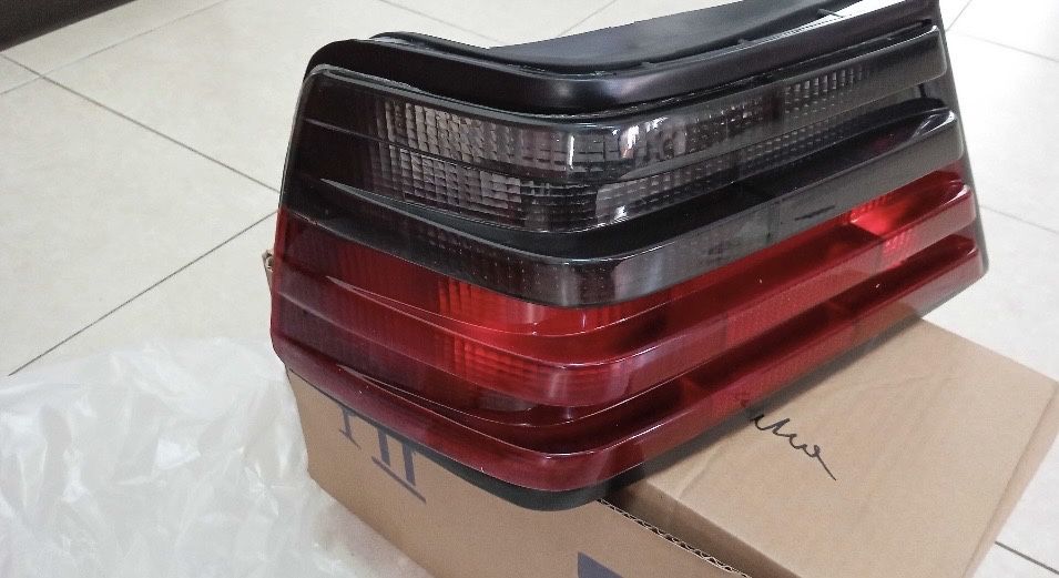 машина аксесуар задний фонарик