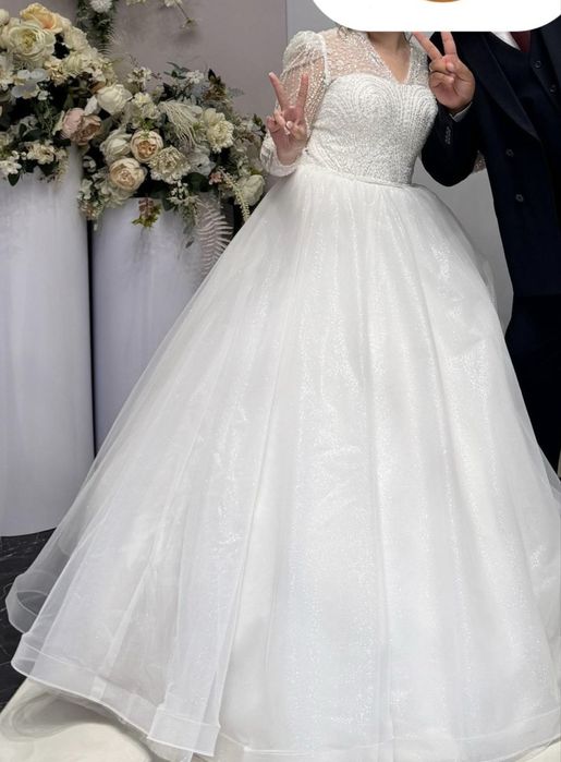 Свадебное платье