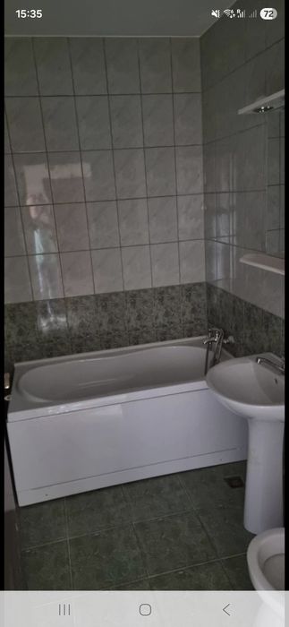 Apartament cu 3 camere decomandat