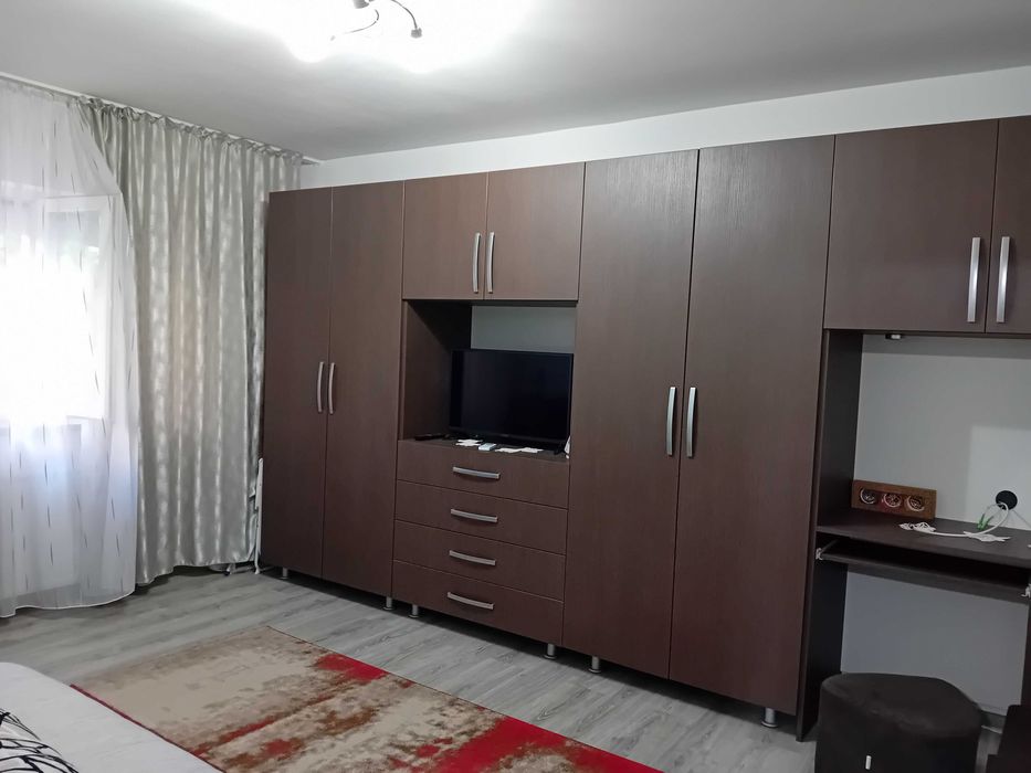 Proprietar închiriez apartament 1 cameră zona Blașcovici