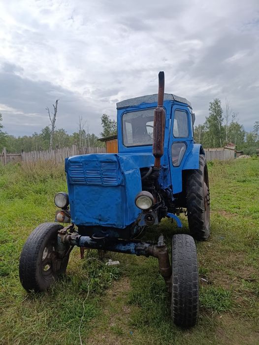 Трактор Т-40 и телега