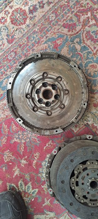 Vand kit ambreiaj vw Passat B6 2.0 cbab Sachs în stare perfecta